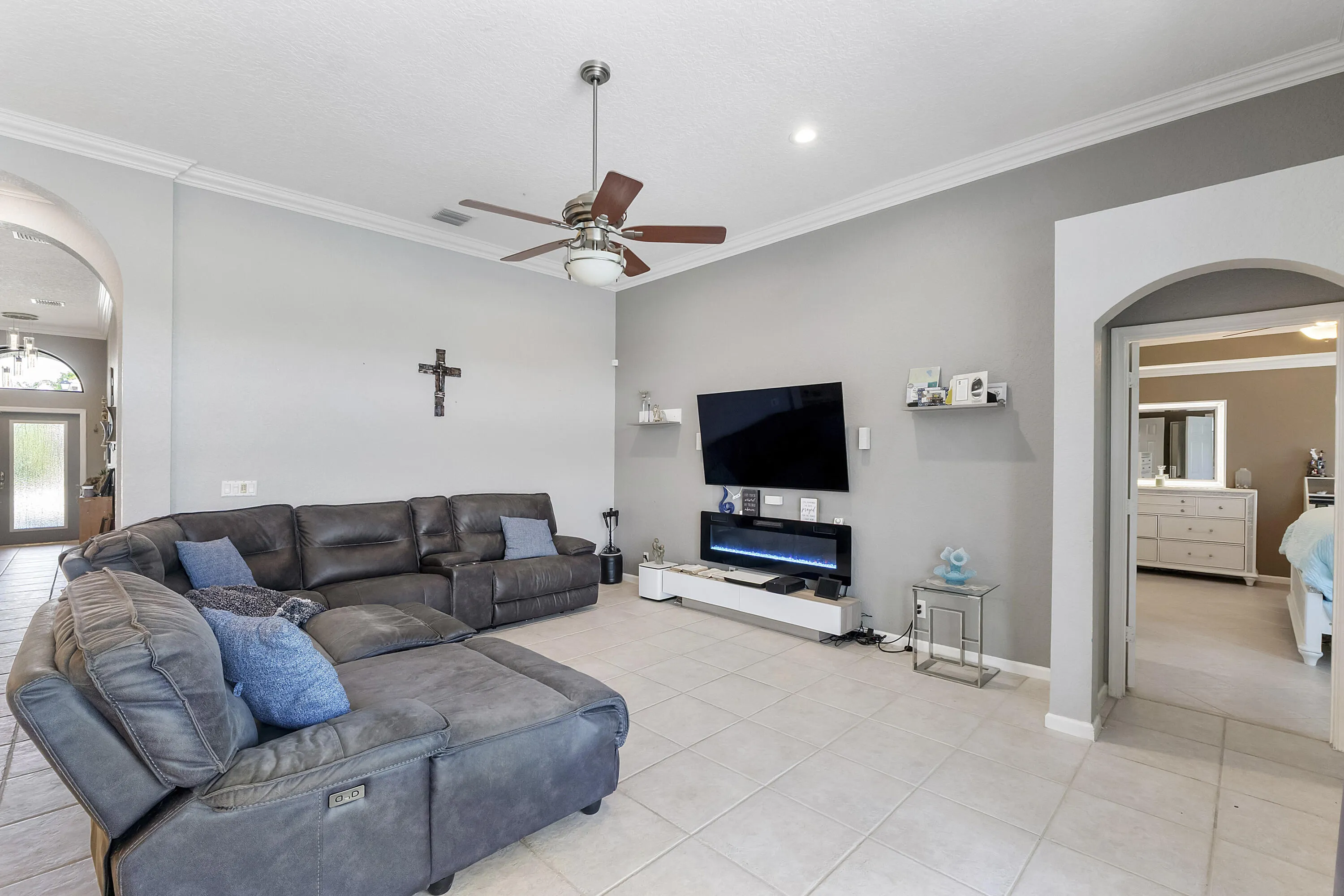 12328 St Simon Dr_039