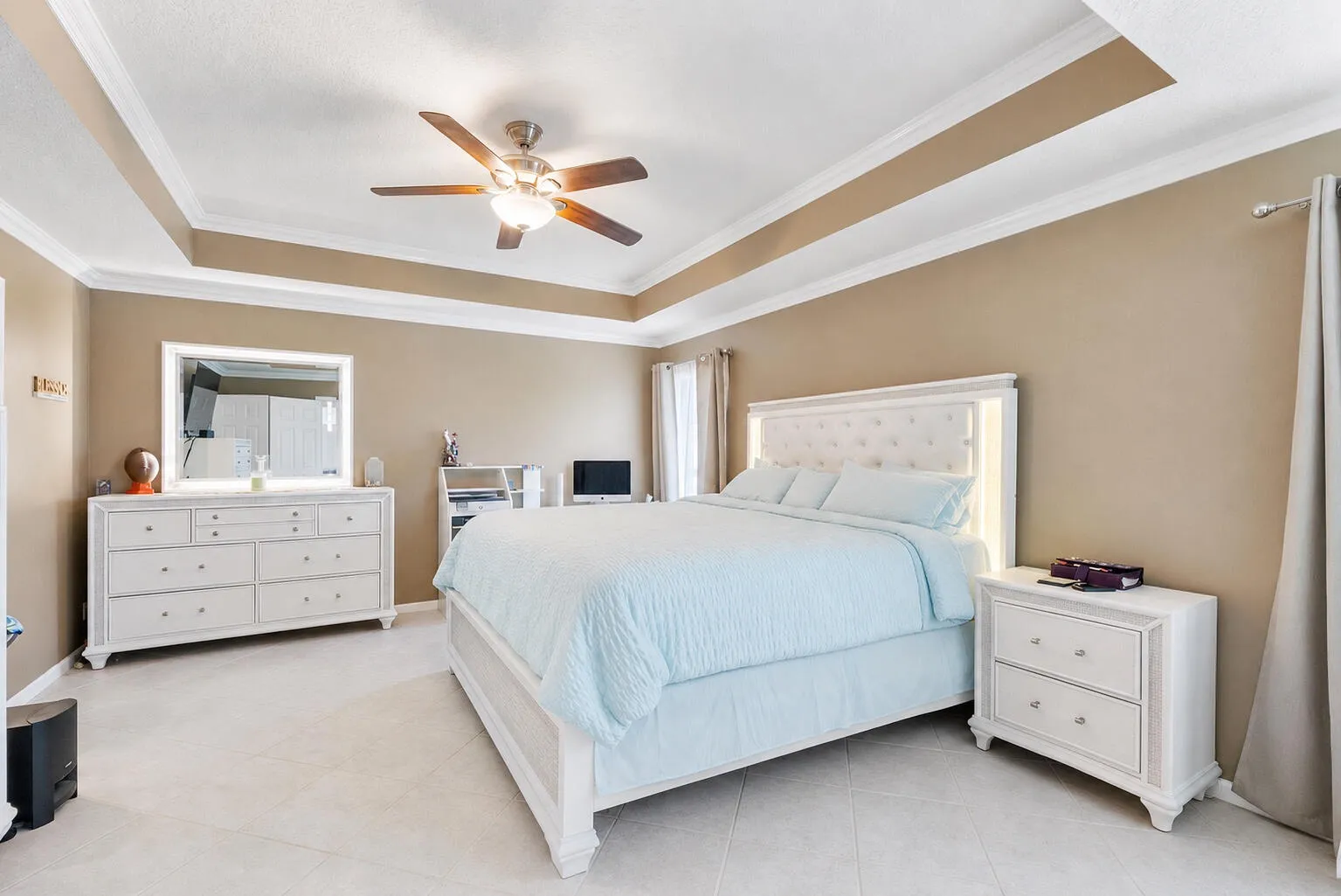 12328 St Simon Dr_061