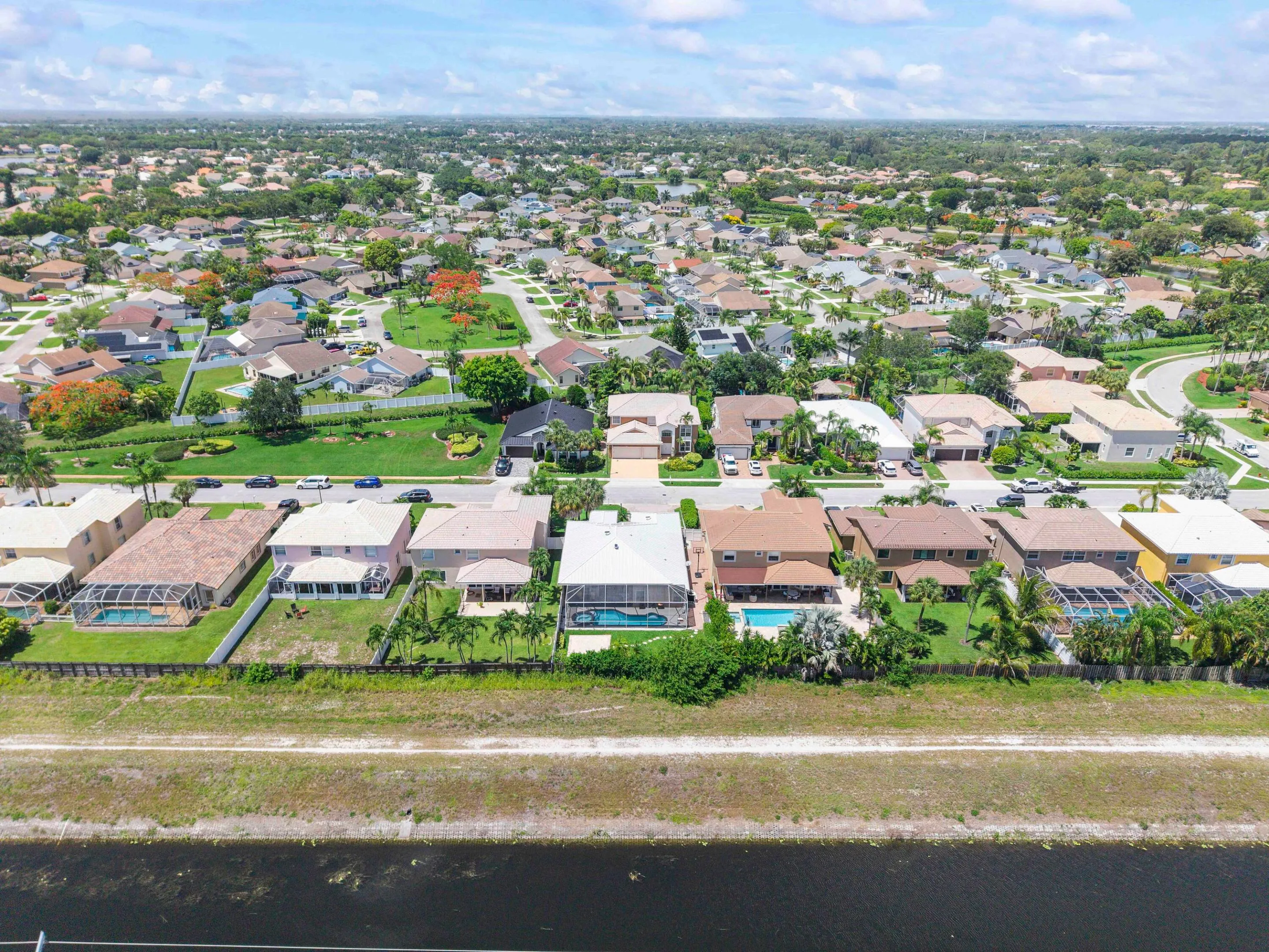 12328 St Simon Dr_010