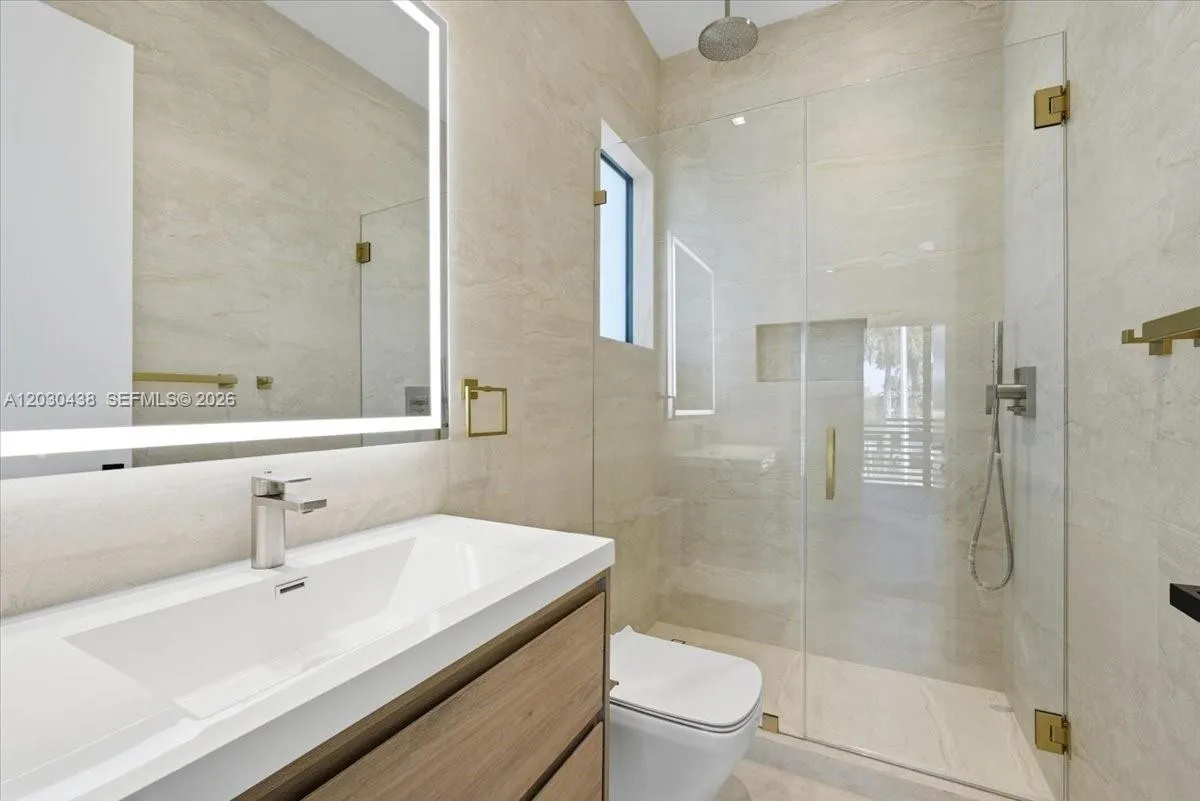 Property photo 50
