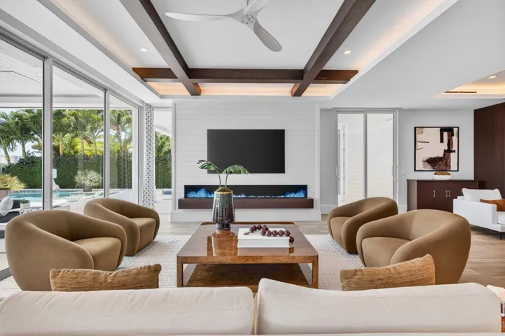 Expansive Entertaining Areas