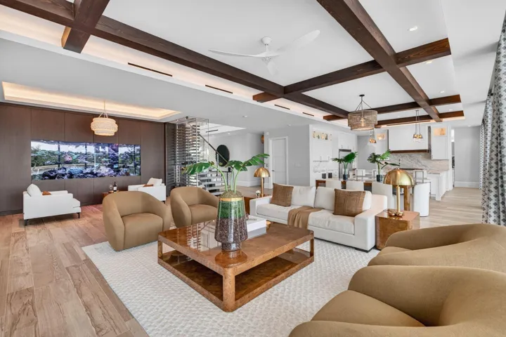 Expansive Entertaining Areas