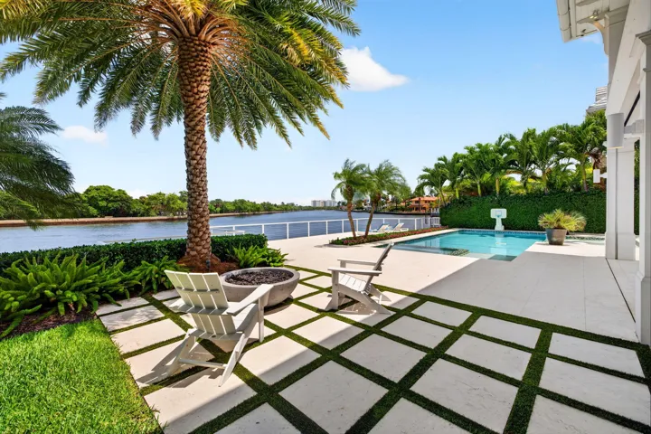 Intracoastal Facing Firepit
