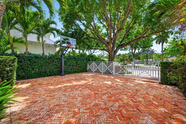 Gated Driveway