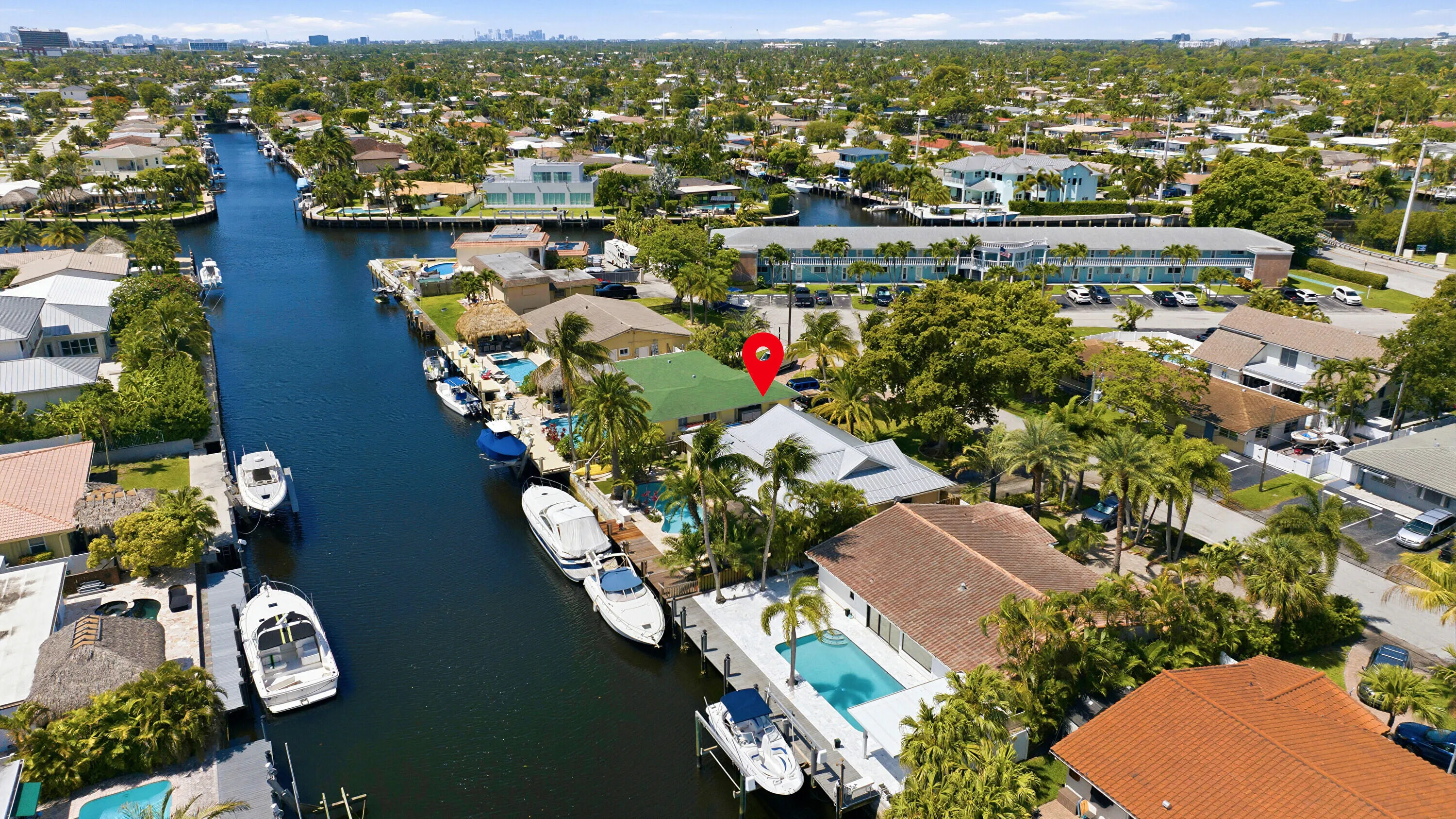 Beautiful Water Views Everywhere You Look. You Will Love your Neighbors, The Community and Local Conveniences.