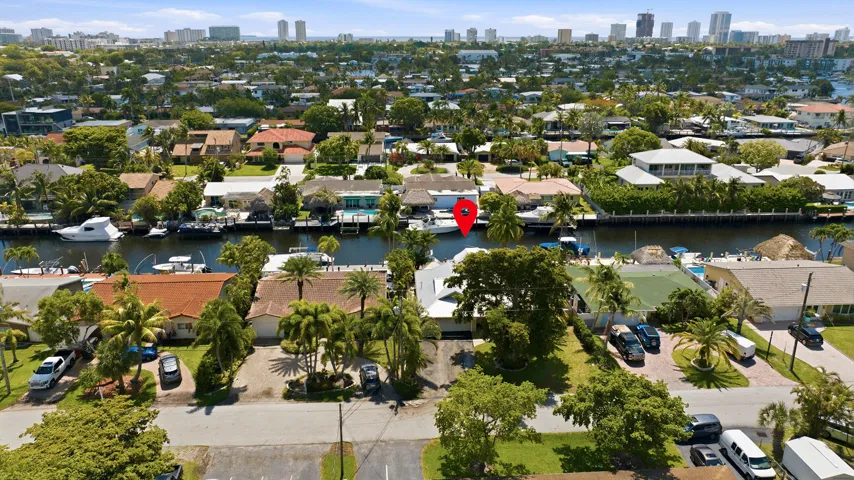 Snug Harbor is a Very Desirable Neighborhood Especially within the Waterfront Community. You will be the Go To Place to Visit & Entertain.