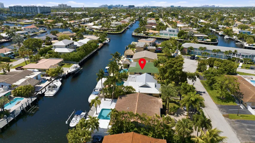 You Will Love your Neighbors, The Community and Local Conveniences. Beautiful Water Views Everywhere You Look.
