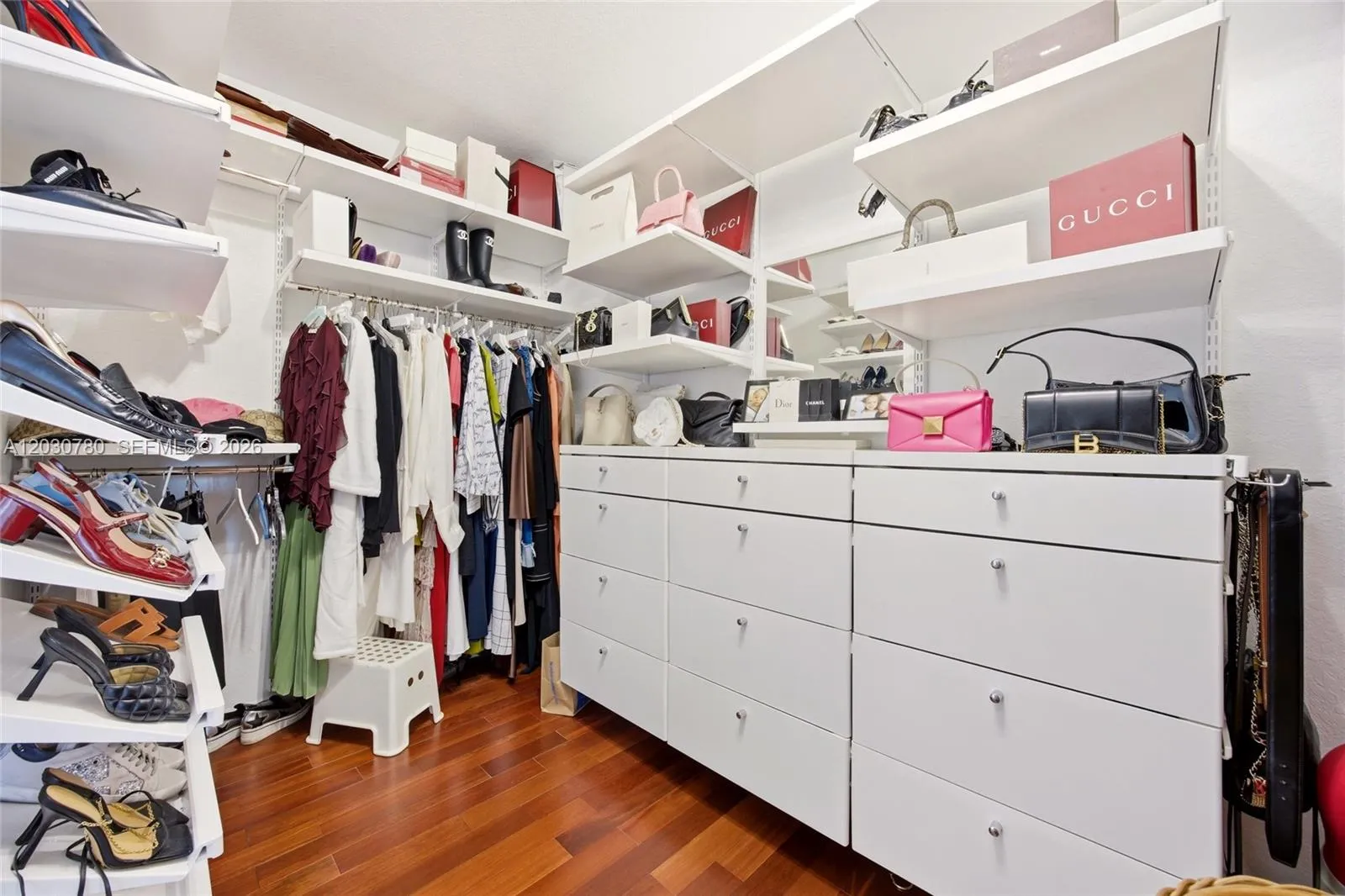 Property photo 31
