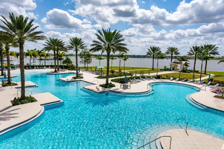 714 Hookline Cir Loxahatchee-large-052-0