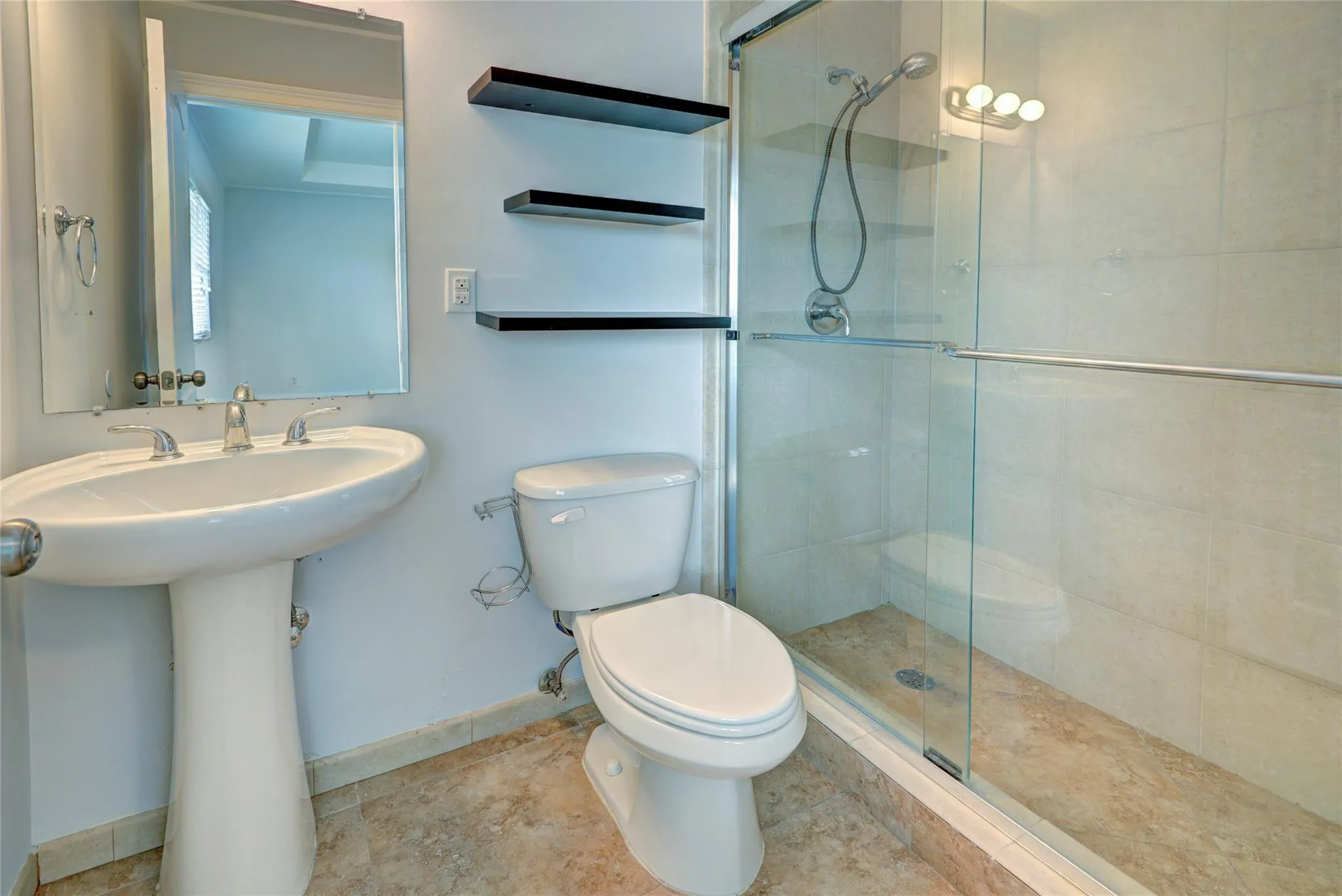 Property photo 23
