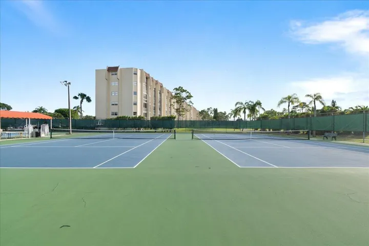 Tennis