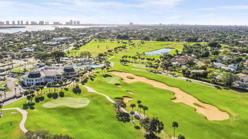 North Palm Beach Golf Course