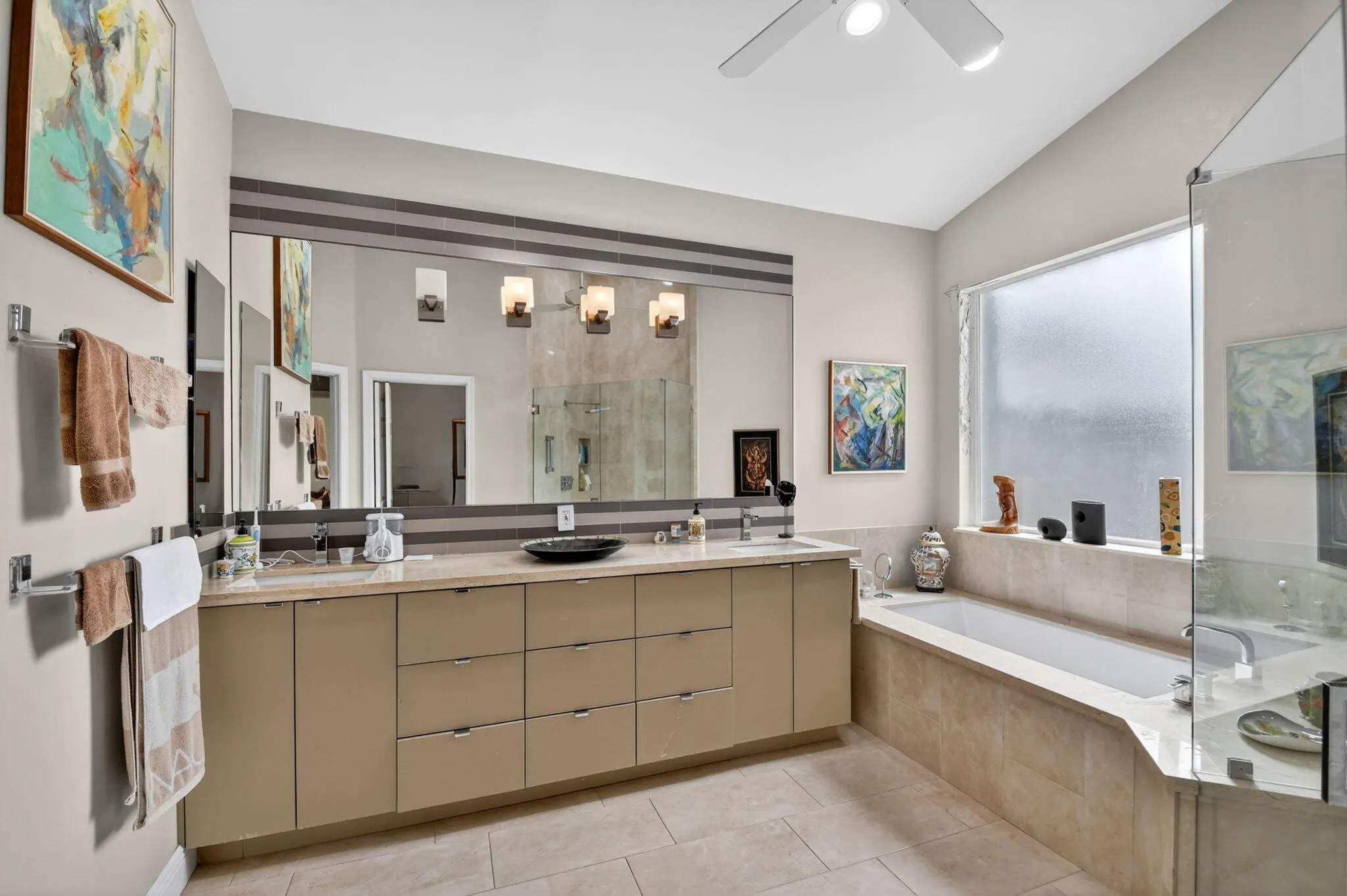 Large Vanity with dual sinks and ample storage