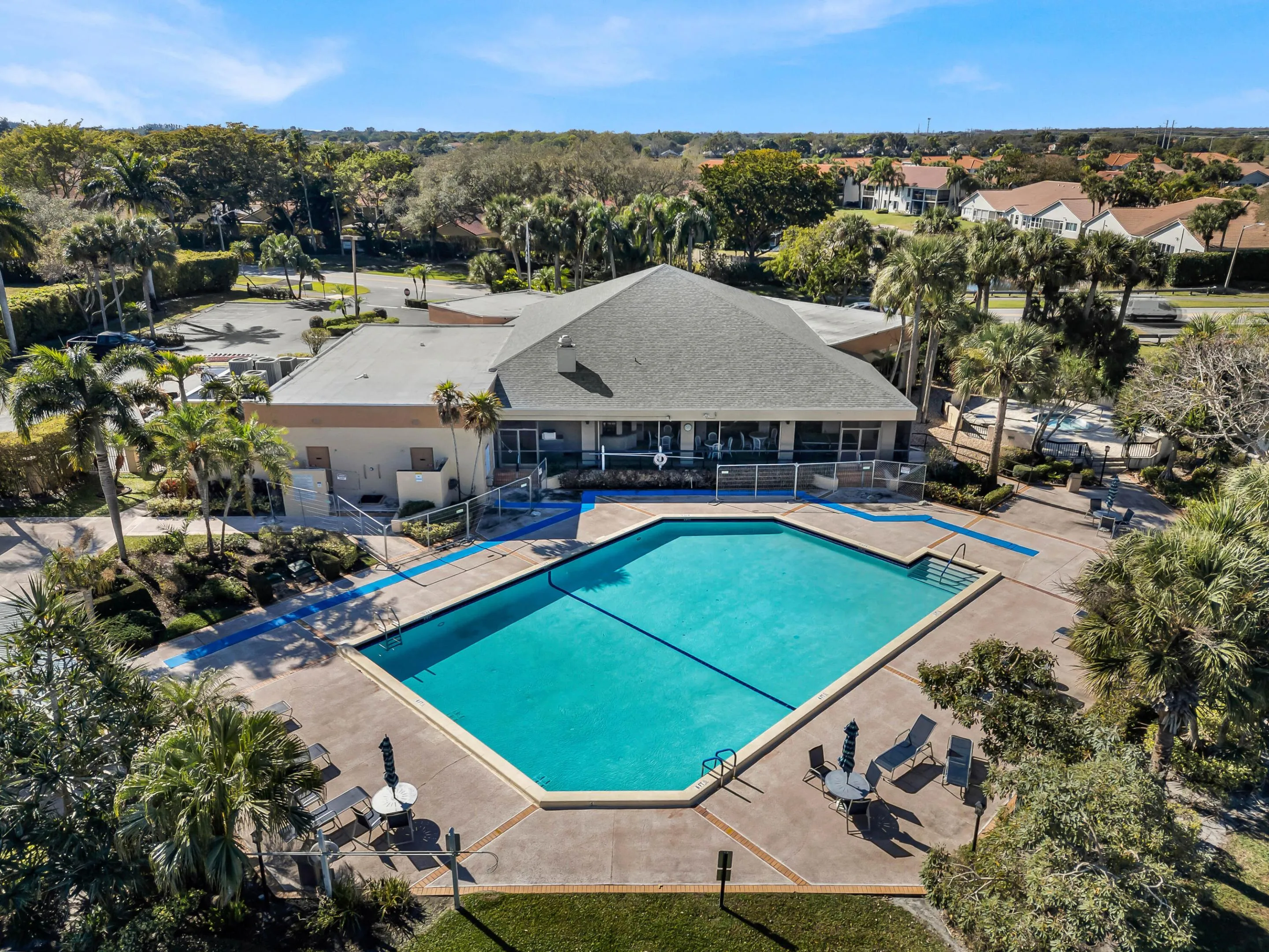 10980 Lake Front Pl 37