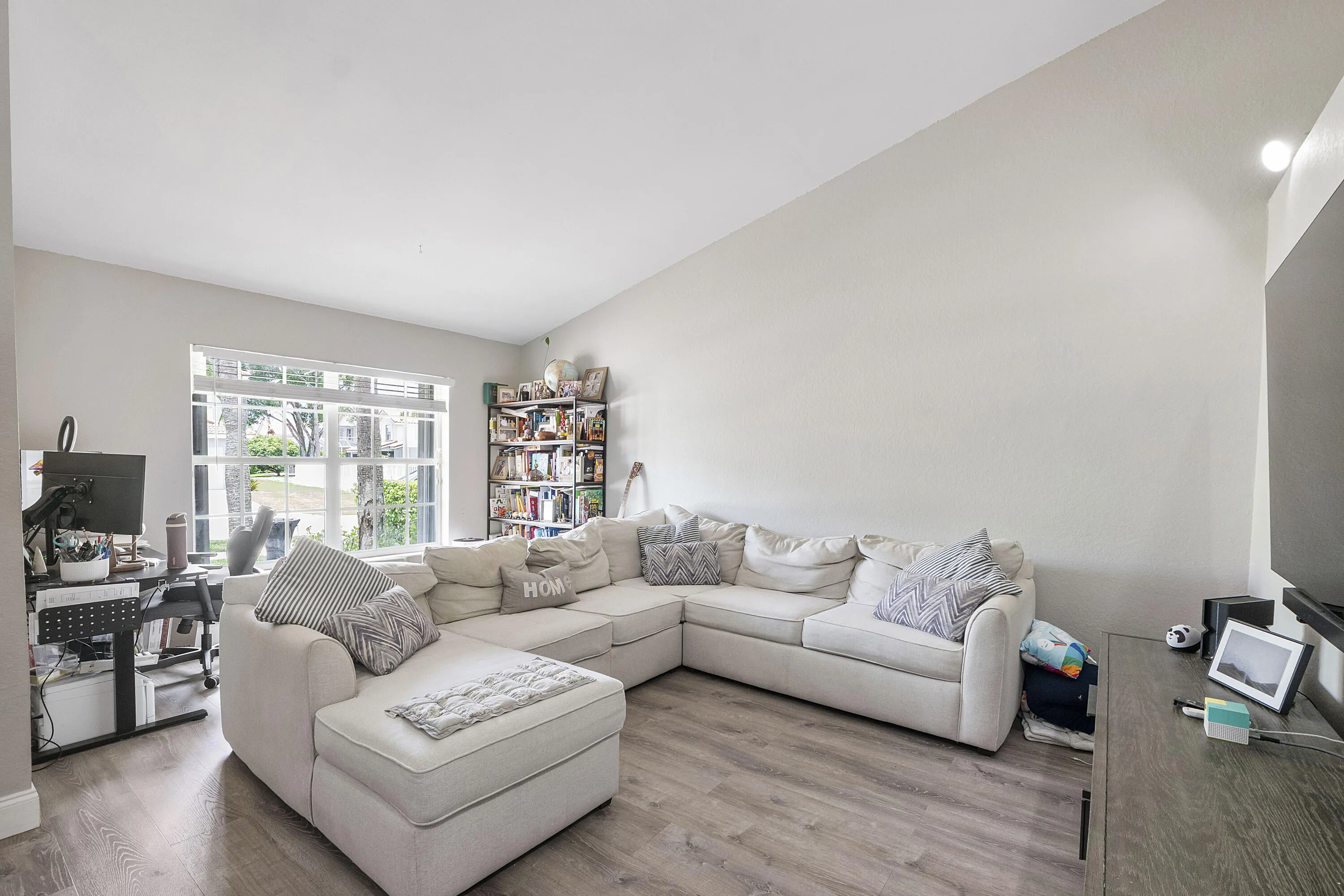 18242 Blue Lake Way_026