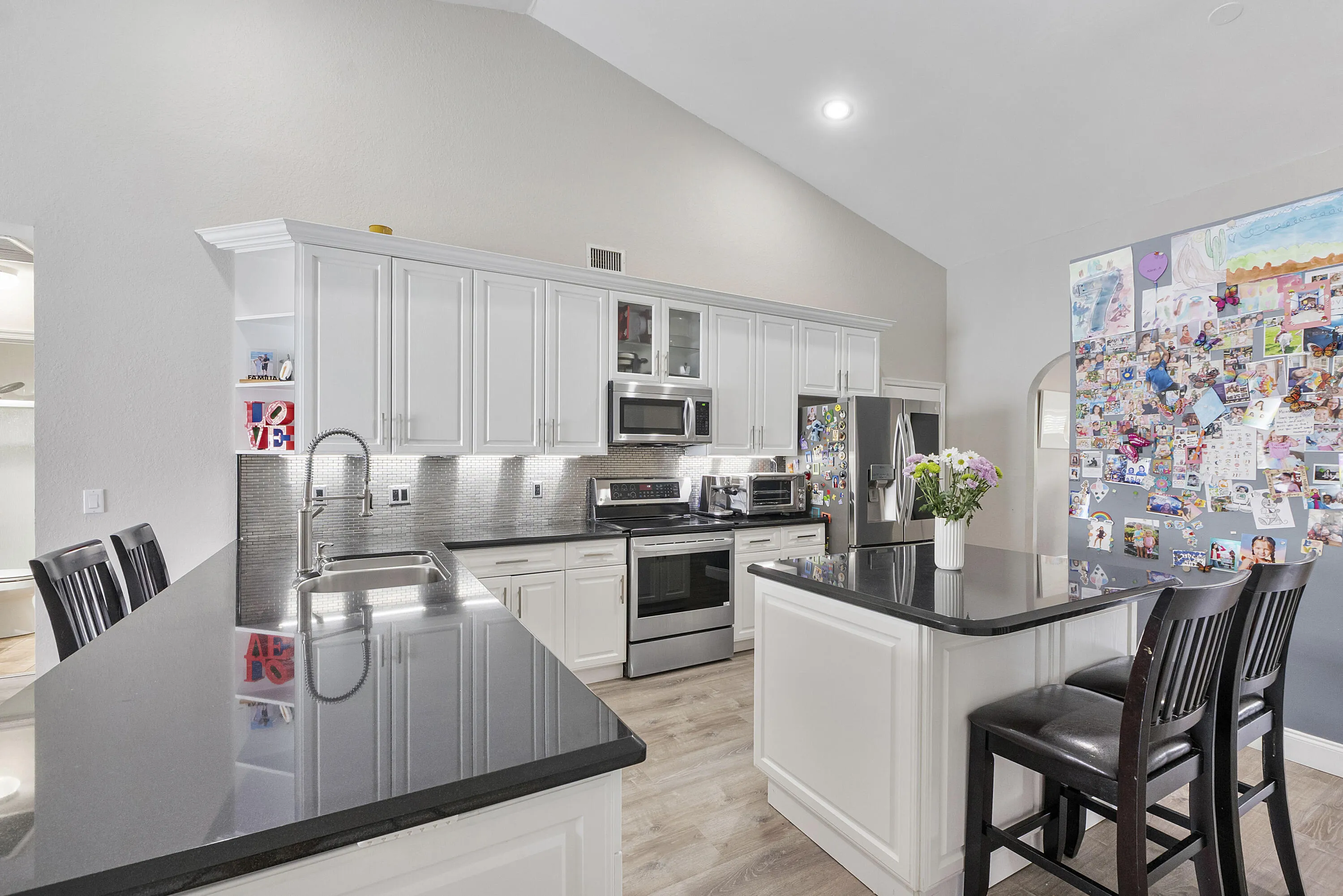 18242 Blue Lake Way_032