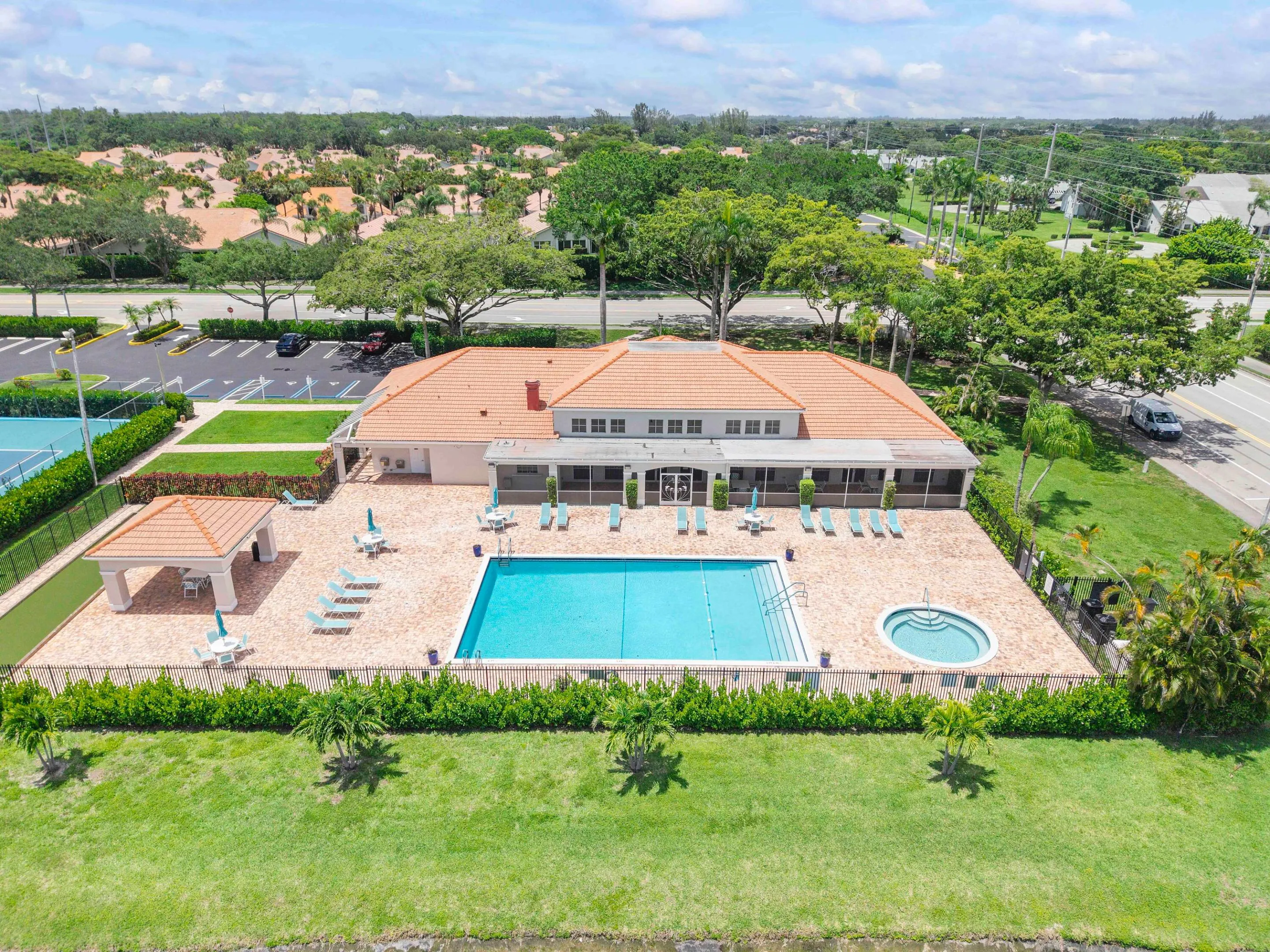 18242 Blue Lake Way_016