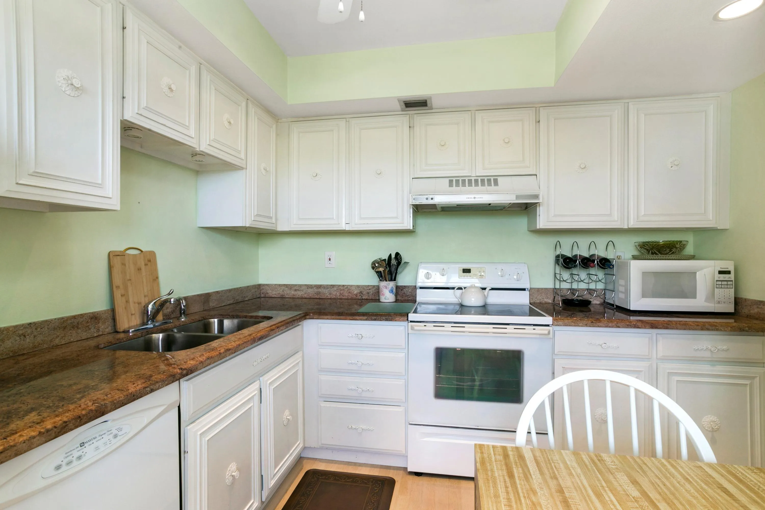 3000 401Kitchen 3