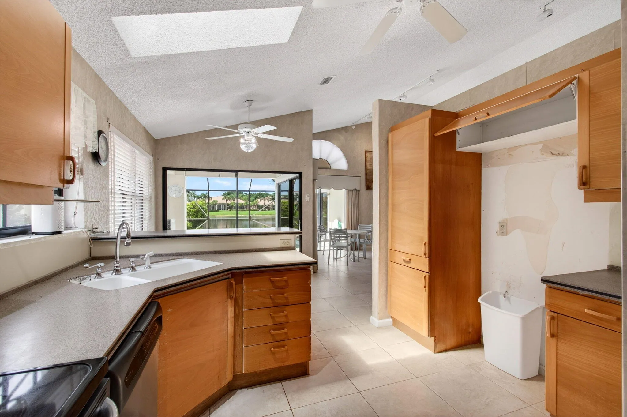 Easy To Take Down Kitchen Wall