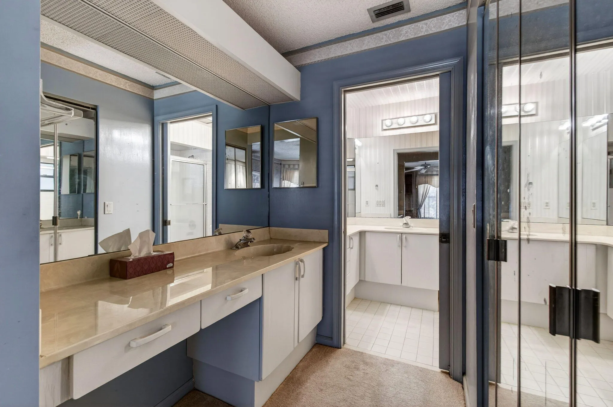 2nd Guest Bath En-suite