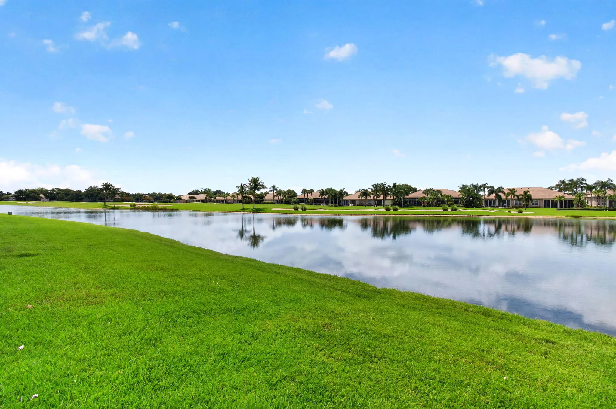 Lake & Golf Course Views