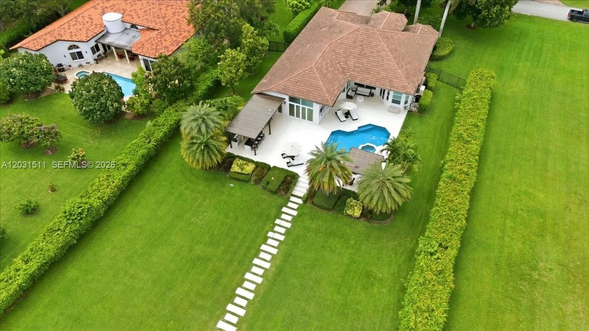 Property photo 95