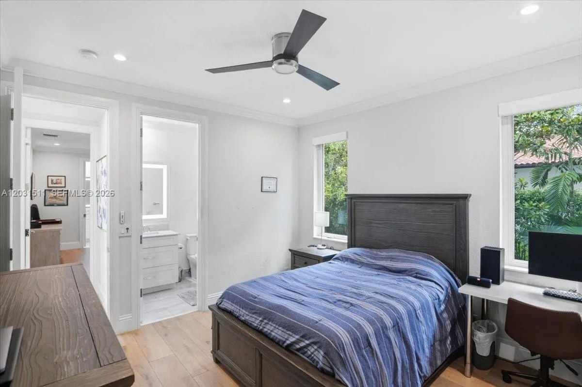 Property photo 82
