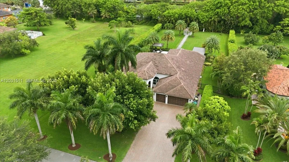 Property photo 91