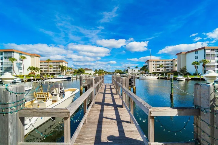Tropic Bay Stock 10