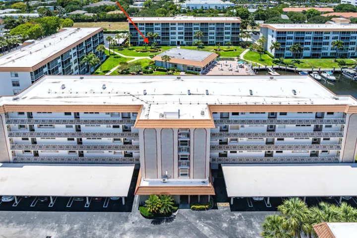 Courtyard View