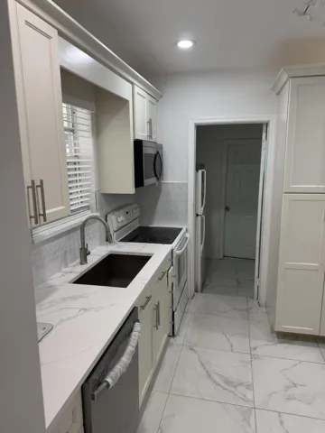kitchen2