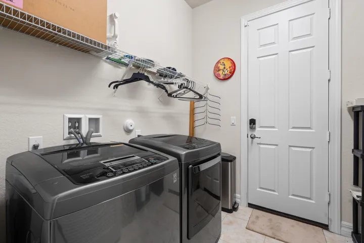 4127SienaCirWellington13-1