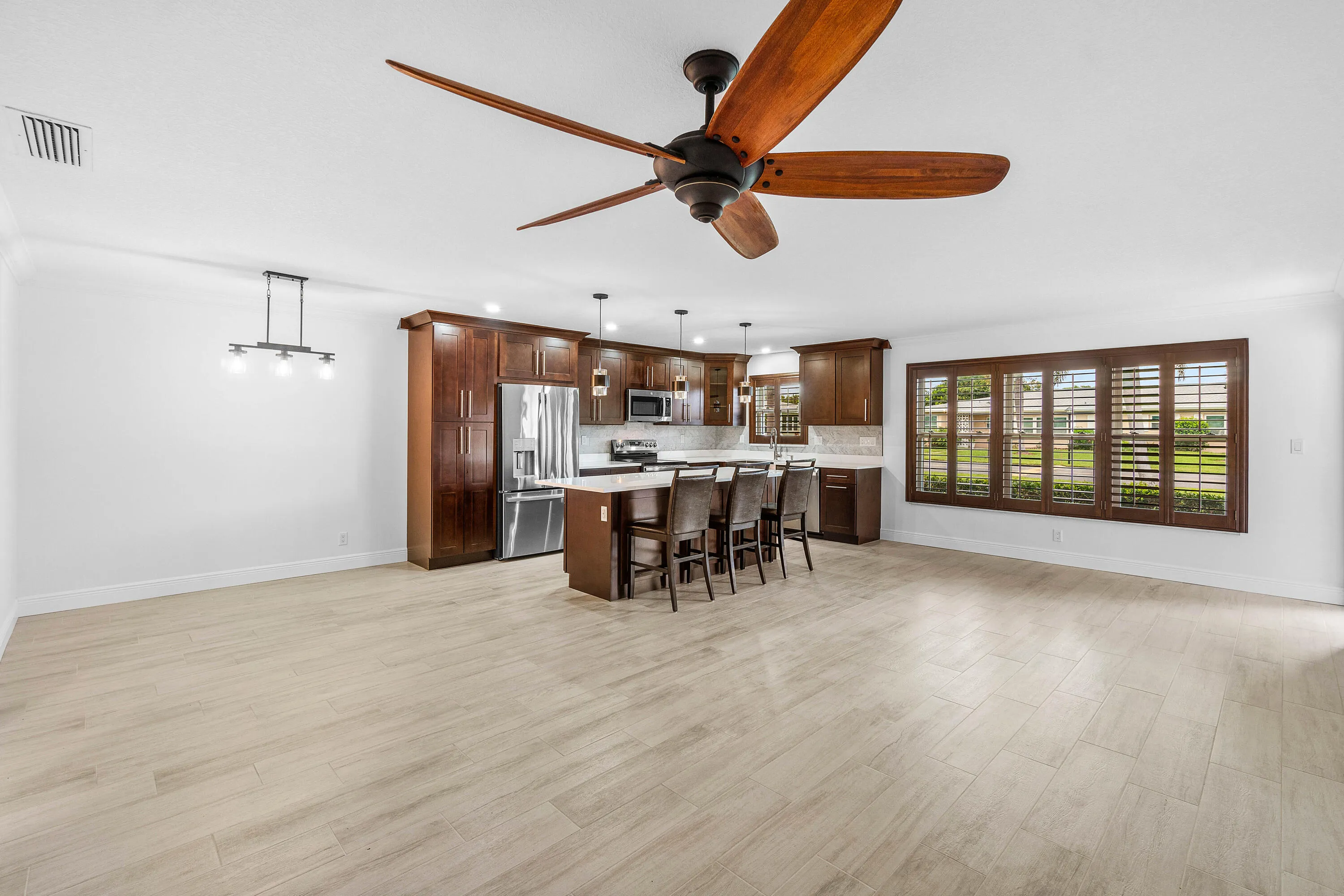 005-180HighPointBoulevard-B-BoyntonBeach