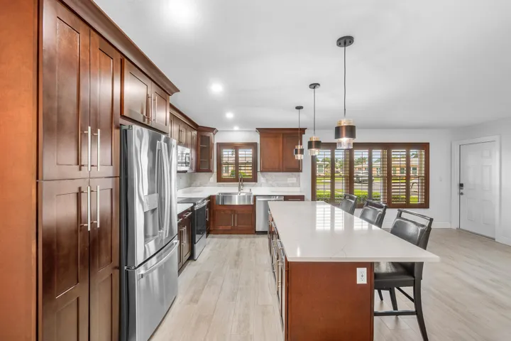 008-180HighPointBoulevard-B-BoyntonBeach