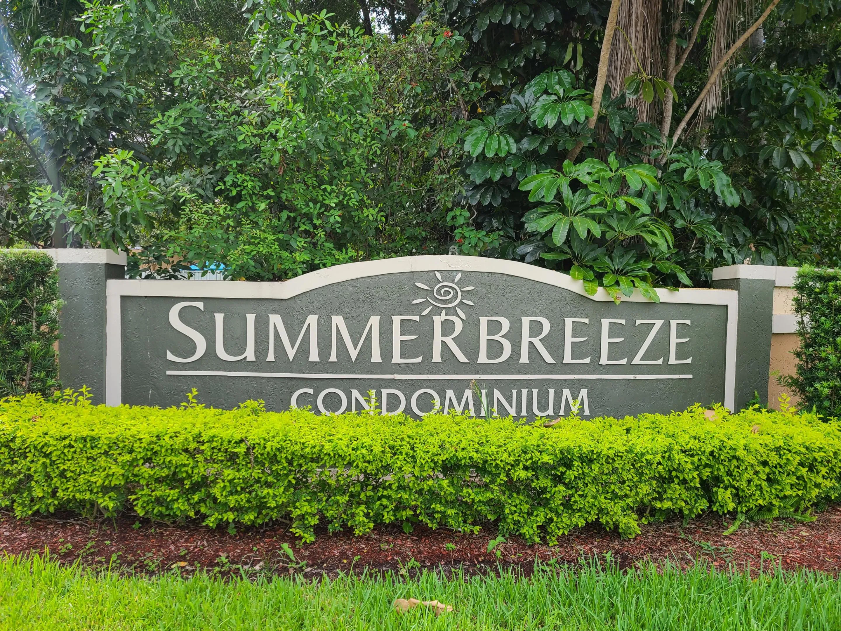 WELCOME TO SUMMERBREEZE