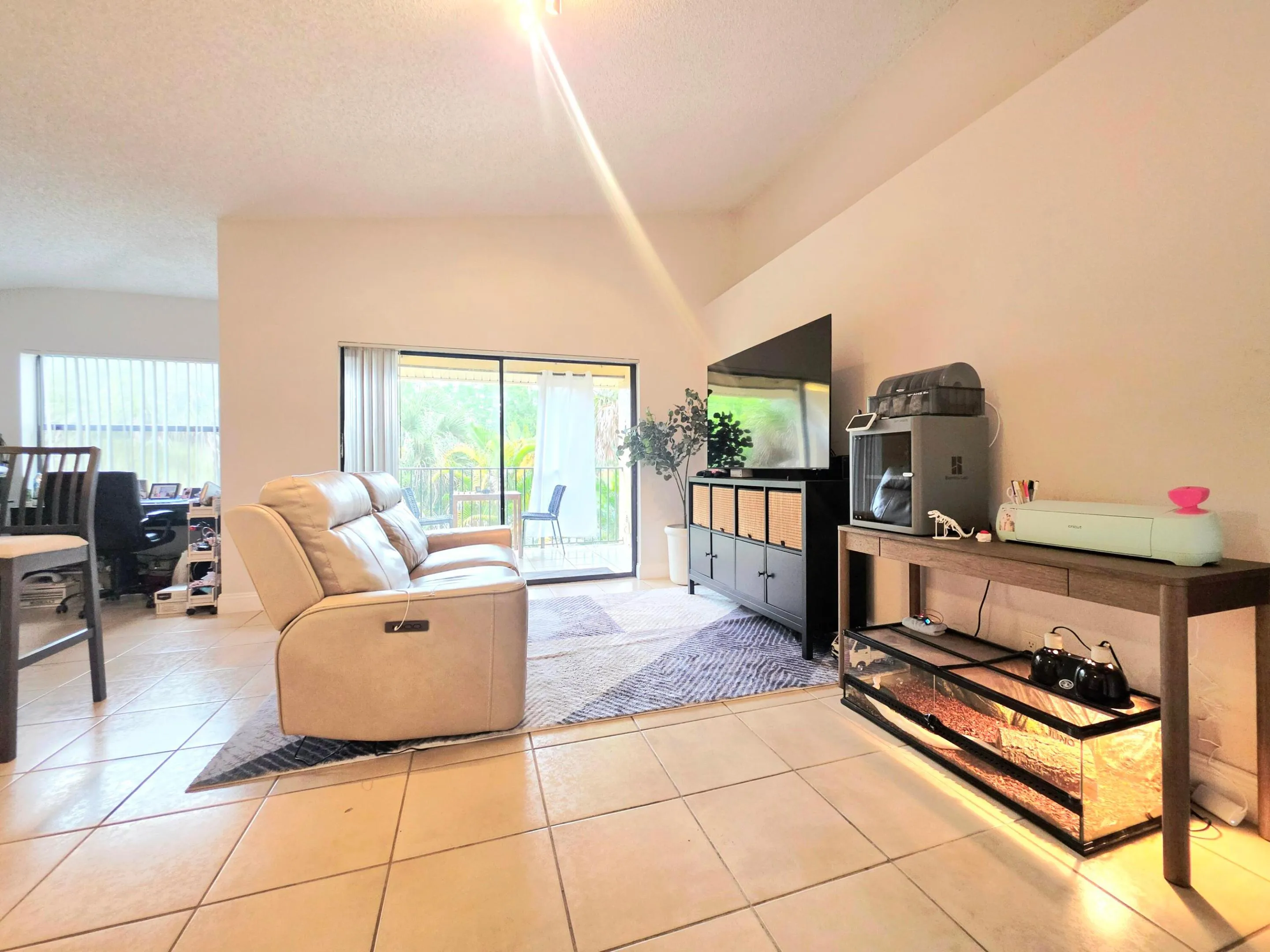 LIVING AREA LEADING TO YOUR PRIVATE BALCONY