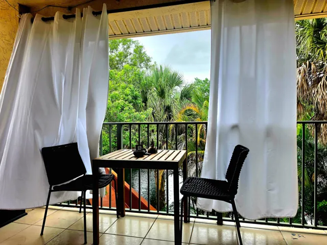 WELCOME TO YOUR OASIS