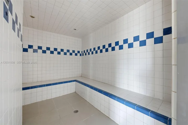 Steam/sauna