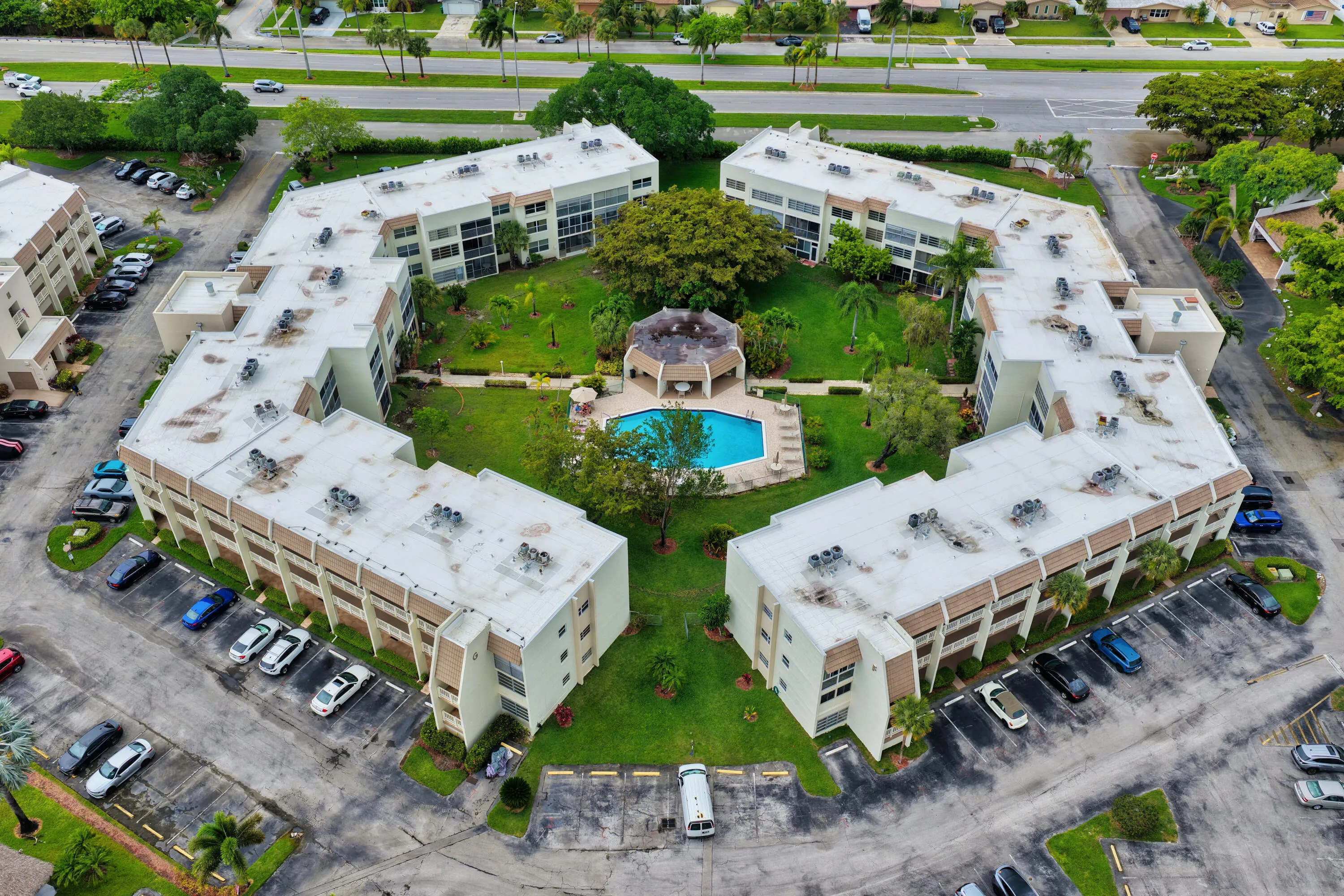 6670 Royal Palm Blvd - Apt 314k - Margat