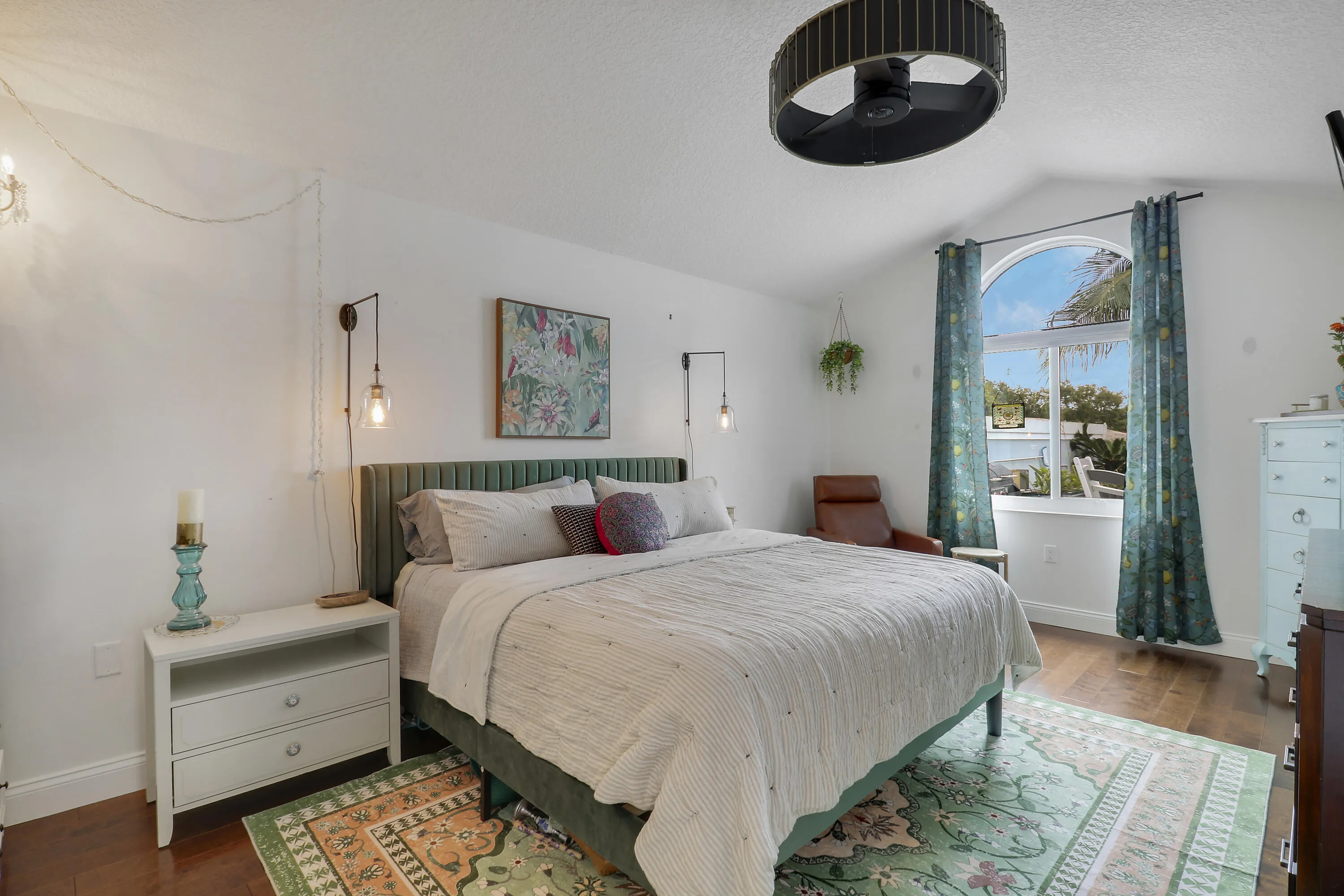 Property photo 35