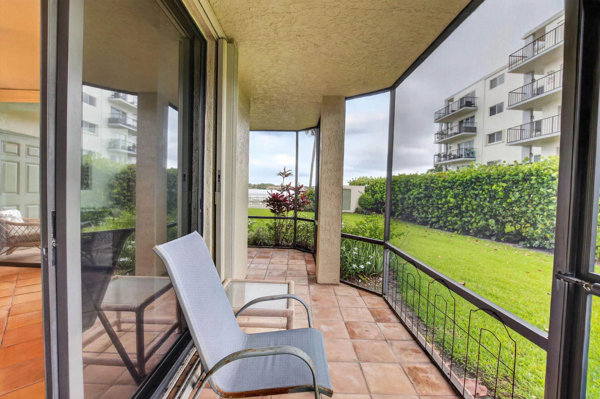 Large wrap-around patio