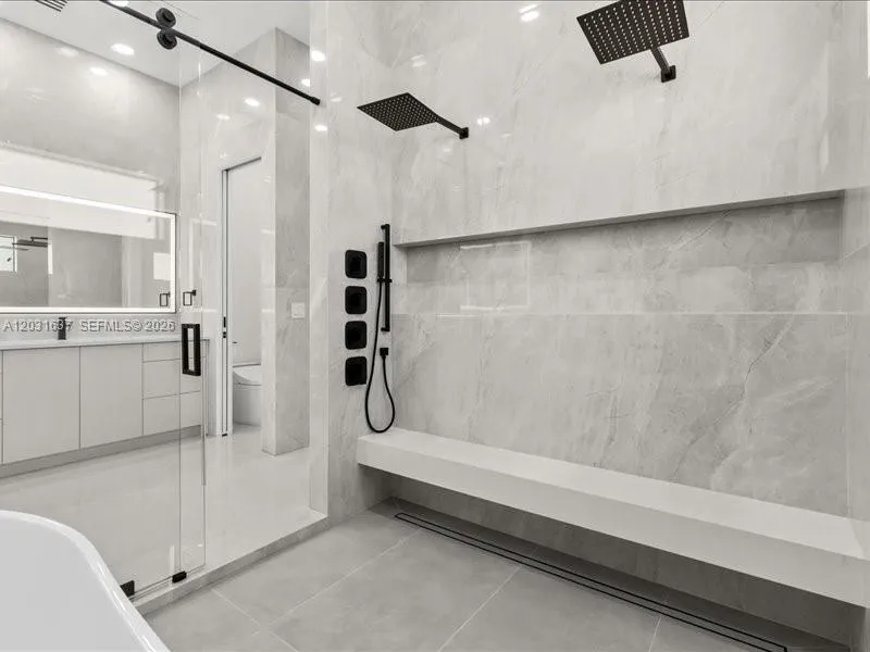 Property photo 52