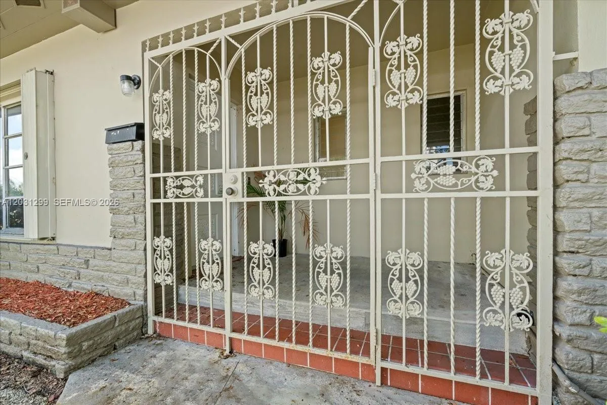 Property photo 64