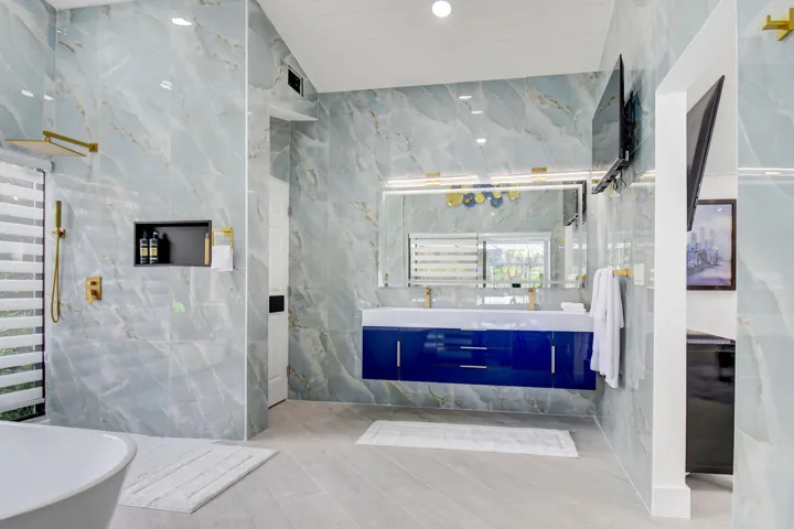 2nd master bathroom