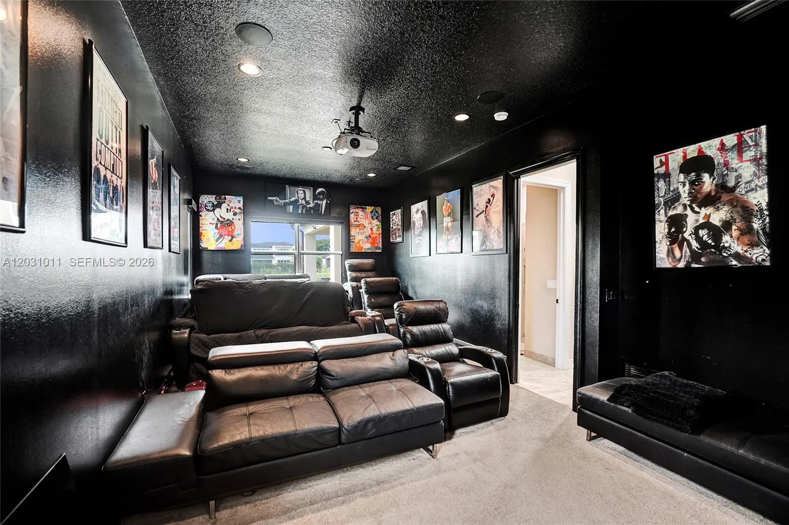Photo 28