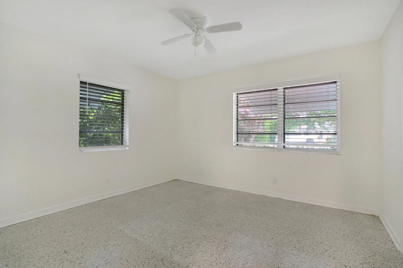 3410 Poinsettia Ave (26)