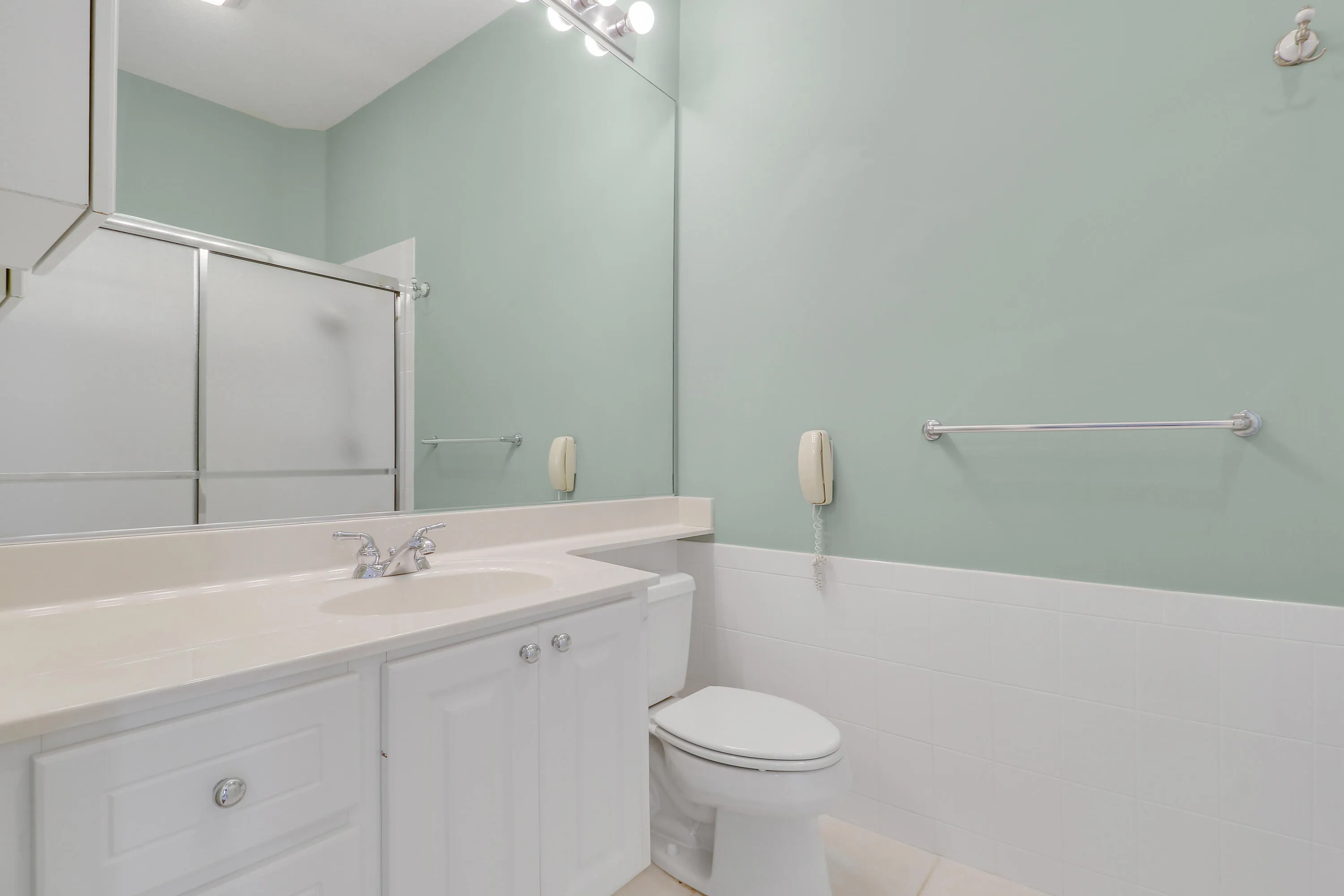 Master 2nd​​‌​​​​‌​​‌‌​‌‌​​​‌‌​‌​‌​‌​​​‌​​ Bathroom