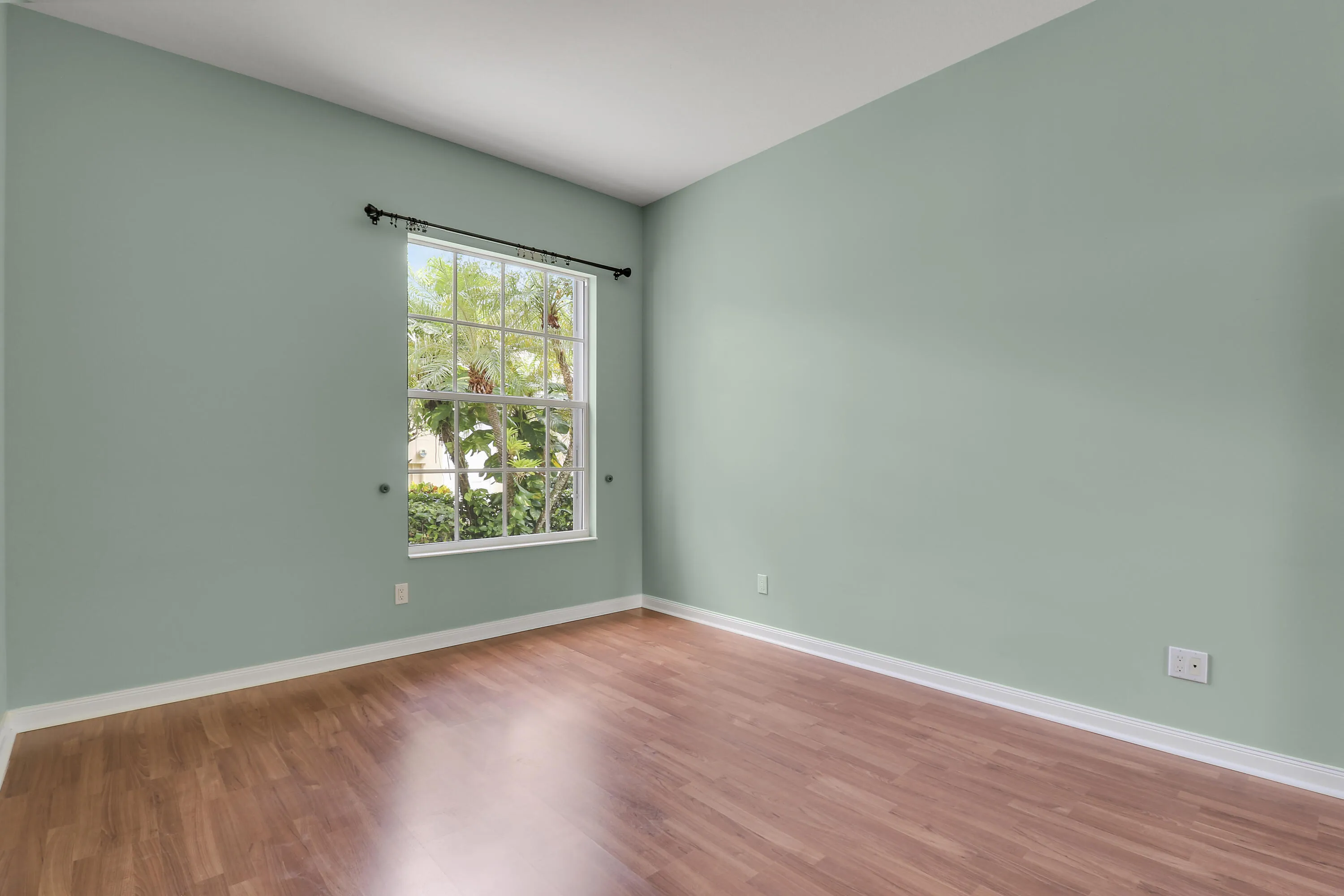 805 Niemen Dr Bedroom 3 Em