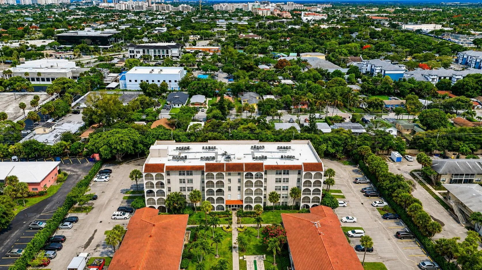 44-web-or-mls-250 NE 20th 523S (11)