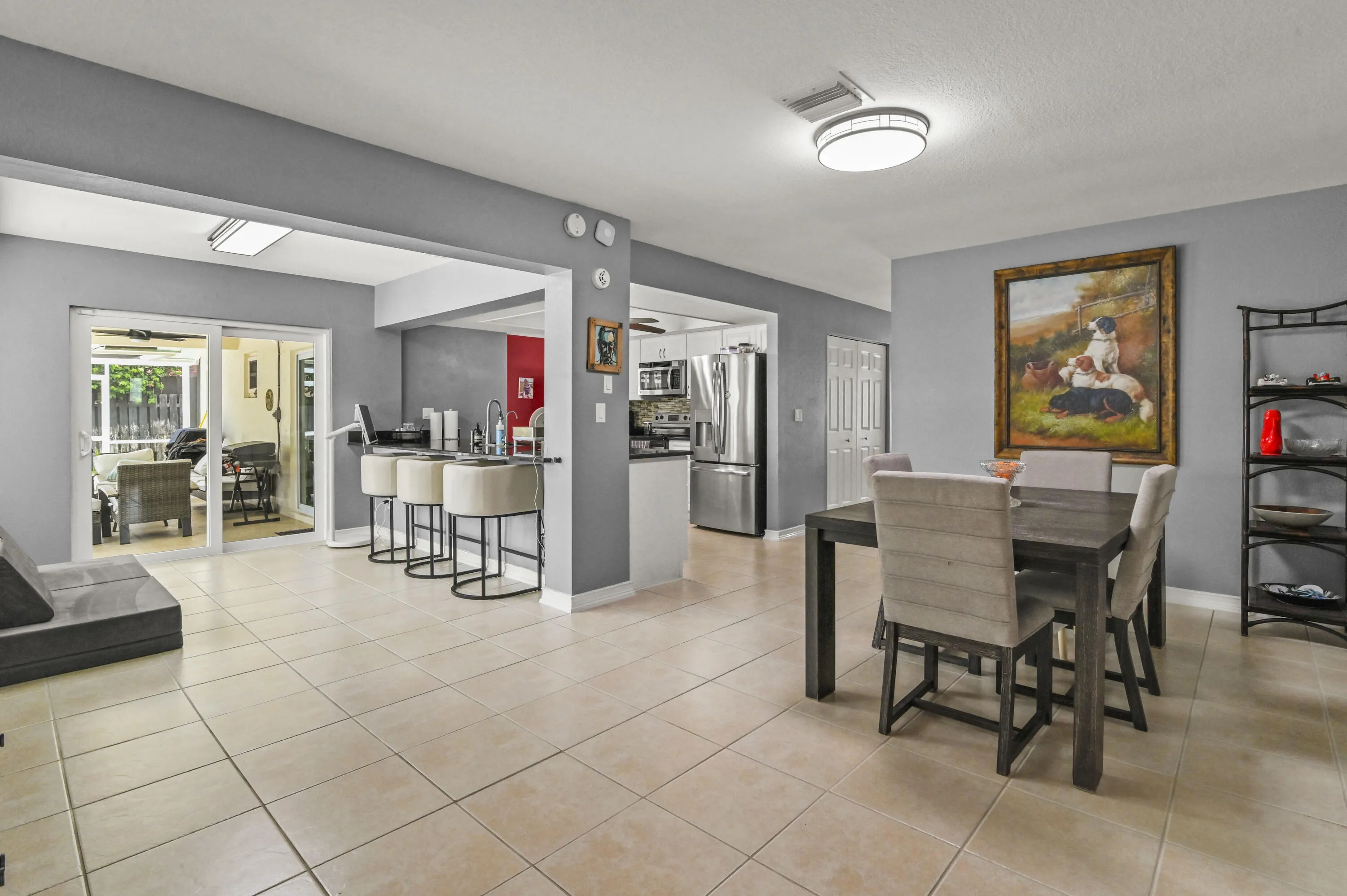 14 Dining room 02